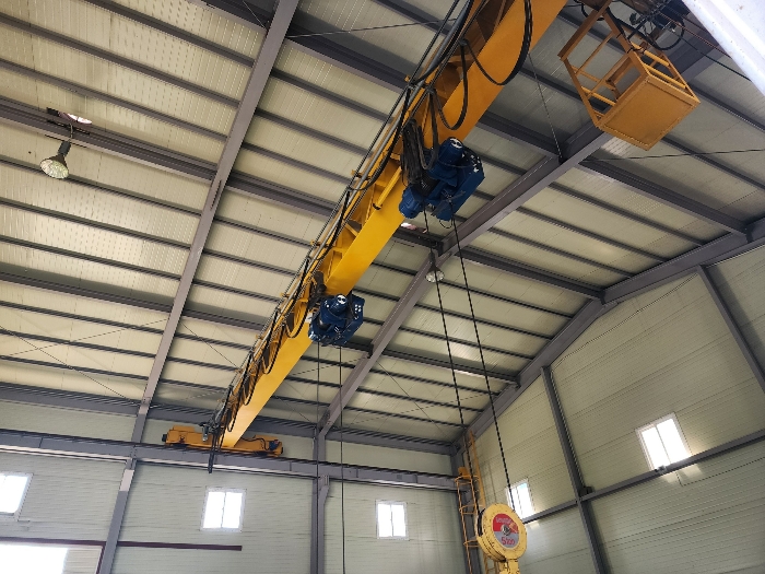 기호6 건물(호이스트크레인은 평가외)