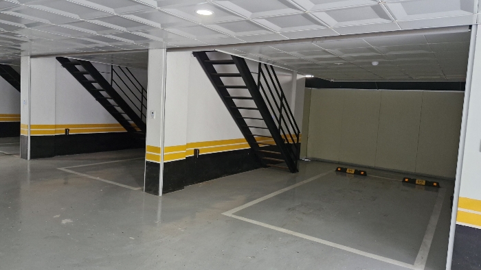 기호 2 건물 1층 내부