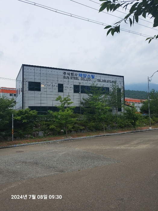 일련번호2-1건물의 뒤면서 촬영