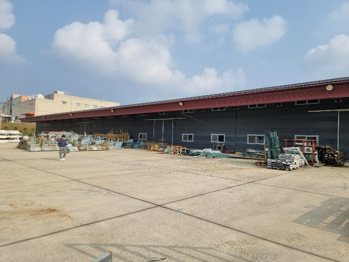 건물 3-1), 제시외건물 ㄱ)