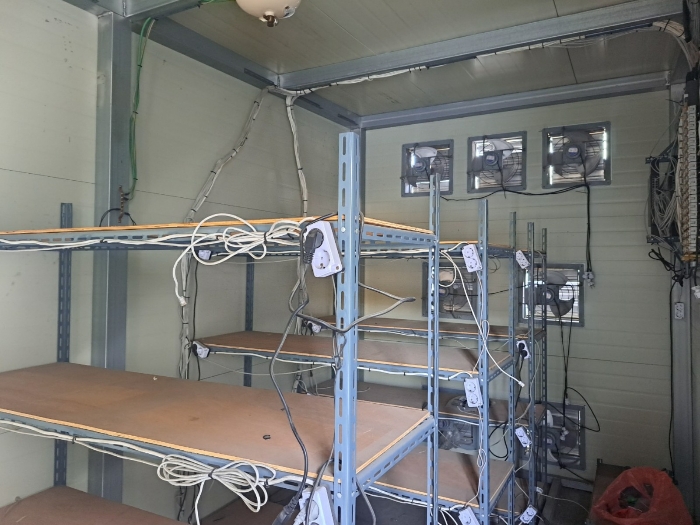 제시외건물(기호(ㄷ)내부)