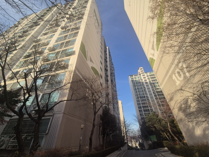 대상물건이 속한 건물의 주위전경