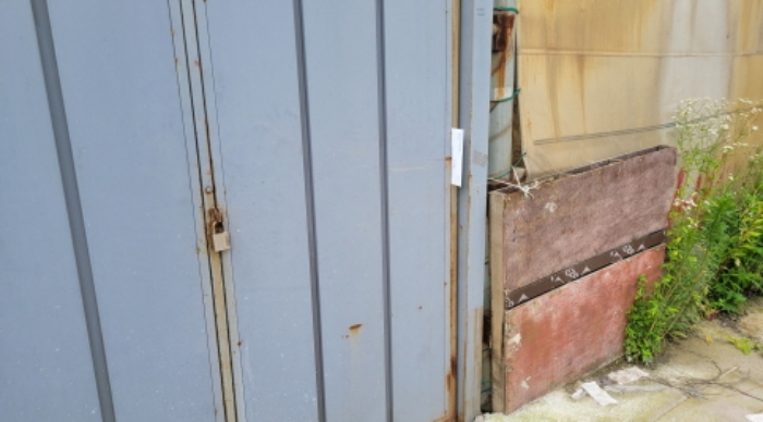 목록 2 출입문(안내문)