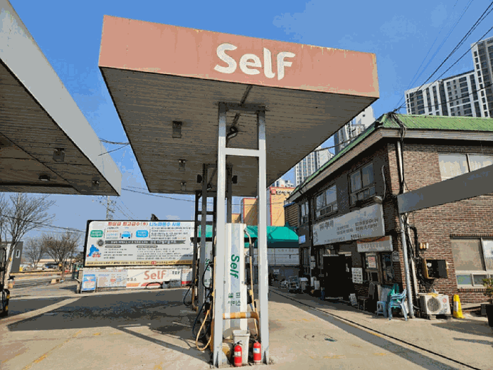 본 건 전 경 - 기호(8-캐노피) 건물