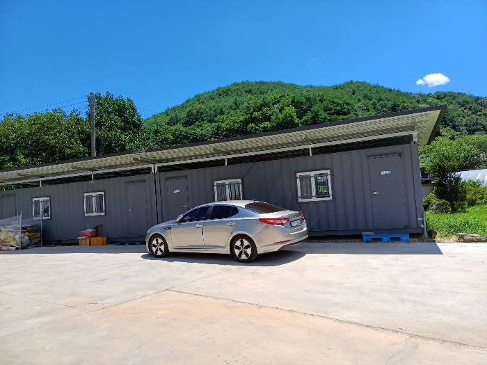 본건 지상 컨테이너박스 (이전가능)