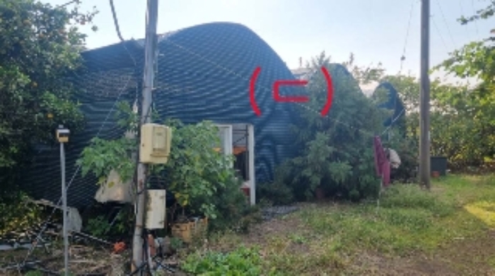 소재지1(의귀리 276) 지상에 소재한 제시외 건물(ㄷ)