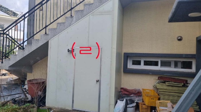 소재지3(서호동 282-2) 지상에 소재한 제시외 건물(ㄹ)