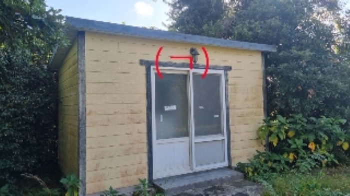 소재지2(종달리 755-4) 지상에 소재한 제시외 건물(ㄱ)