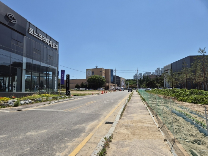 북서측 인접도로 전경