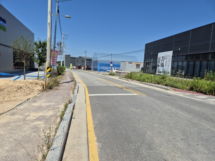 북서측 인접도로 전경