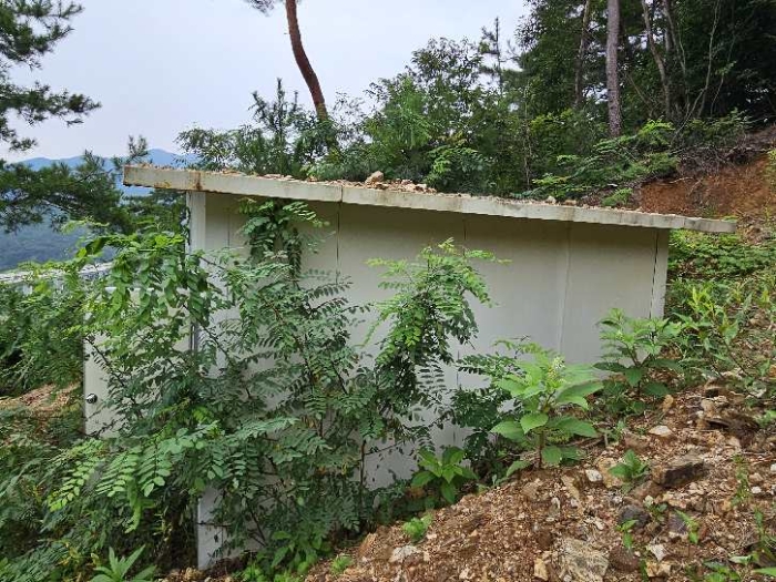 제시 목록 3  지상 제시외 조립식 건물 전경