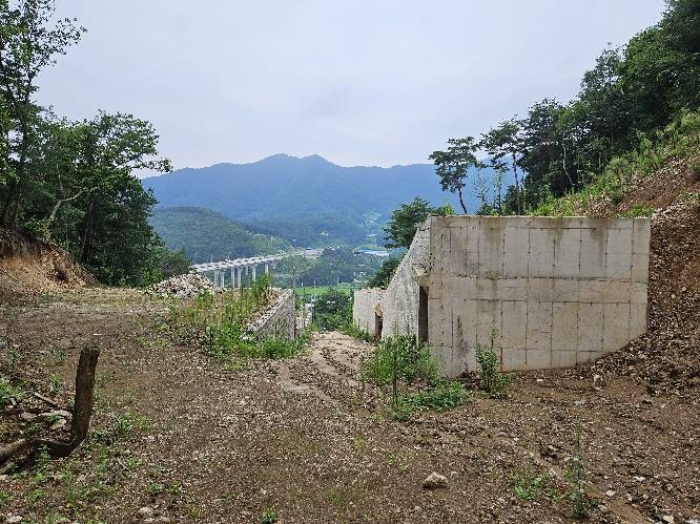 제시 목록 4 전경(진입도로)