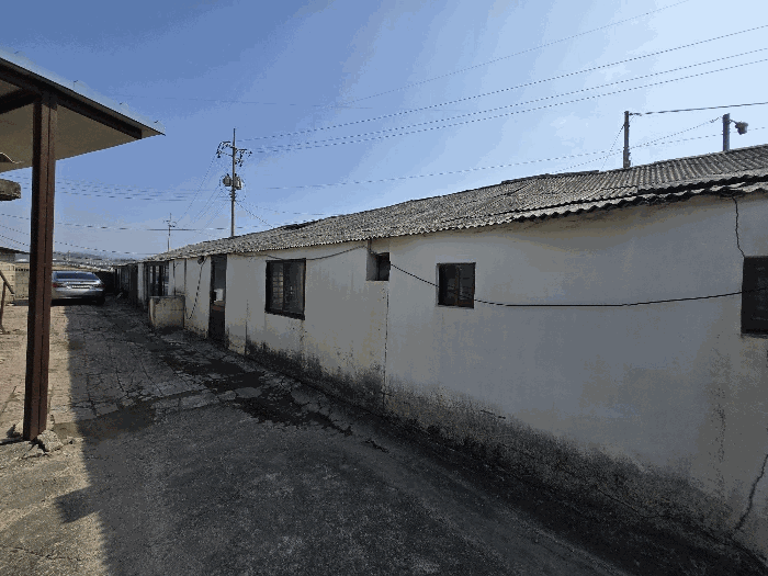 본건 기호(5-가) 및 제시외건물㉠