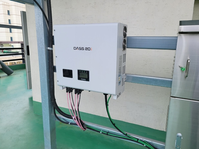 기계기구(태양광인버터) 전경