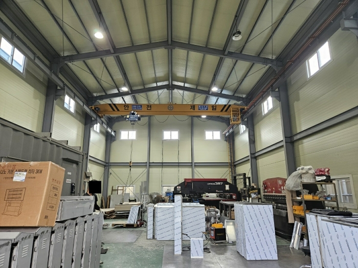 【 본건 내부전경 】