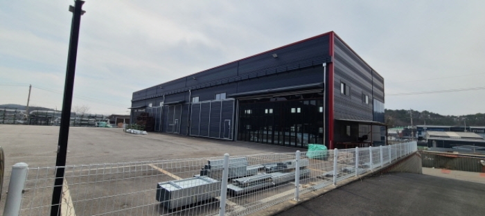 목록 1 토지 및 목록 2. 건물 전경