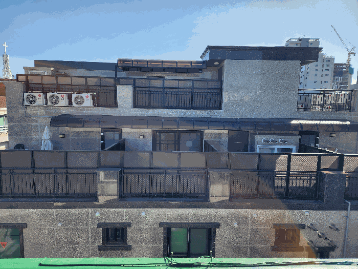 본건 4층 open난간 및 옥탑 전경 