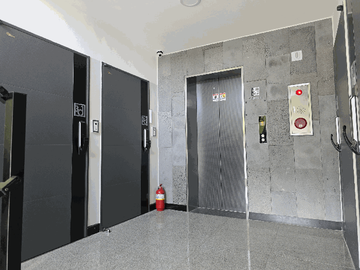 대상물건 일련번호2의 3층 복도 전경