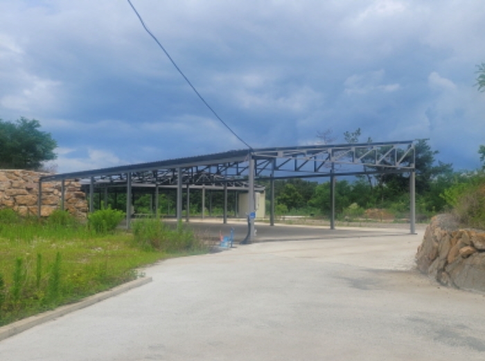 경북 성주군 선남면 소학리 1088-11 제시 외 구조물 존재함.