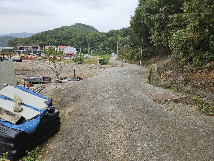 본건 (서측에서 촬영)