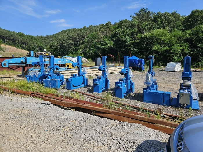 본건 지상소재 방치된 기계기구 등(평가외)