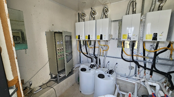 제시외 구축물 수영장 설비 사진