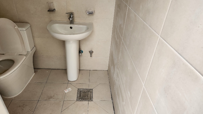 1층 외부 화장실