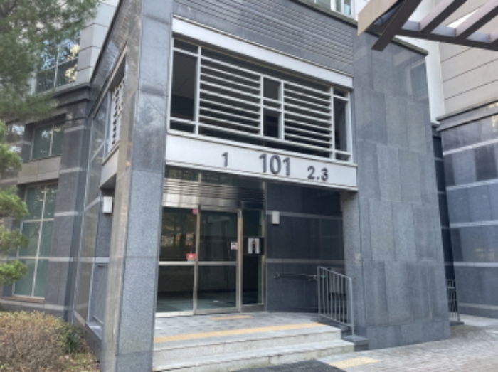 101동 공동출입구