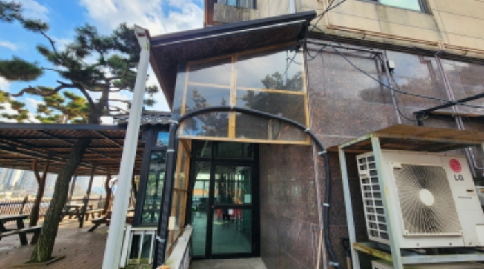 제시외 벽체이용 샷시조 발코니