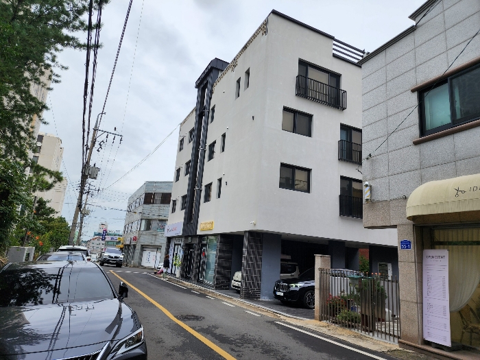 남서측 전경