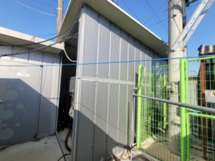 기호 2번 제시 외 건물