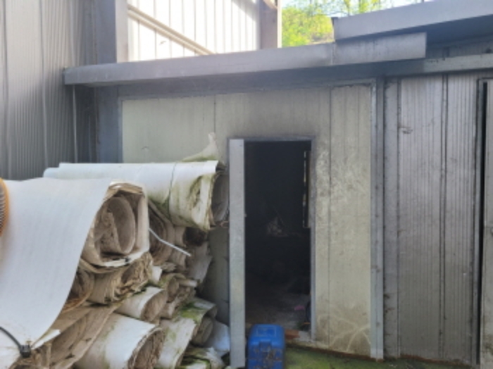 기호 2번 제시 외 건물