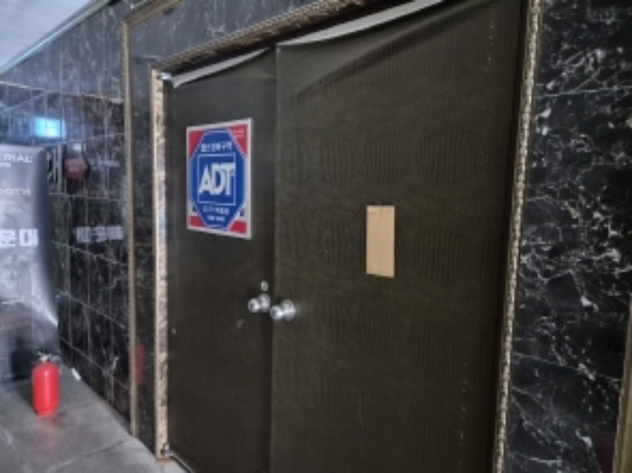 목록 3, 2층안내문 