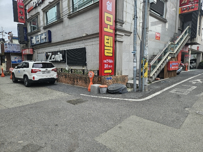 7.본건3의 1층 북동측전경