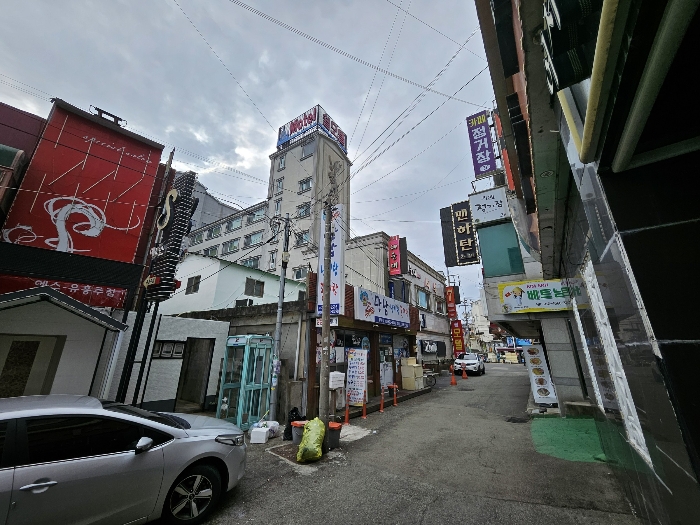 2.본건전경 및 주변(북동측전경)