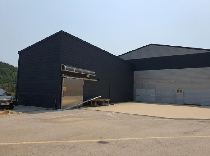 본건 건물(건축물대장상 부6 건물 1층)전경