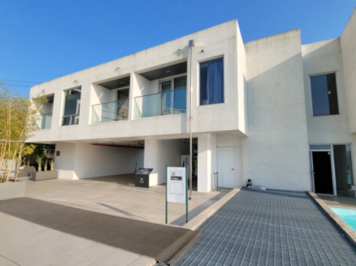 물건4번, 지상 1층,2층 건물 사진