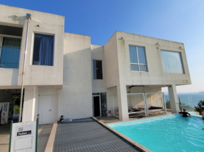 물건4번, 지상 1층,2층 건물 사진