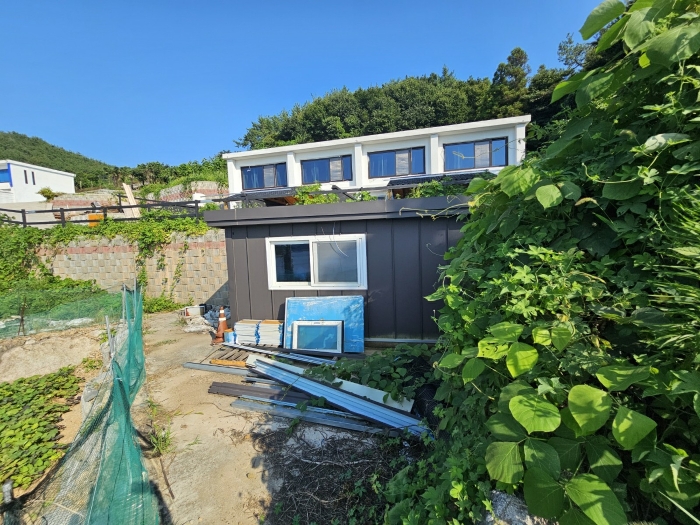 토지(1) 및 토지(2) 일부