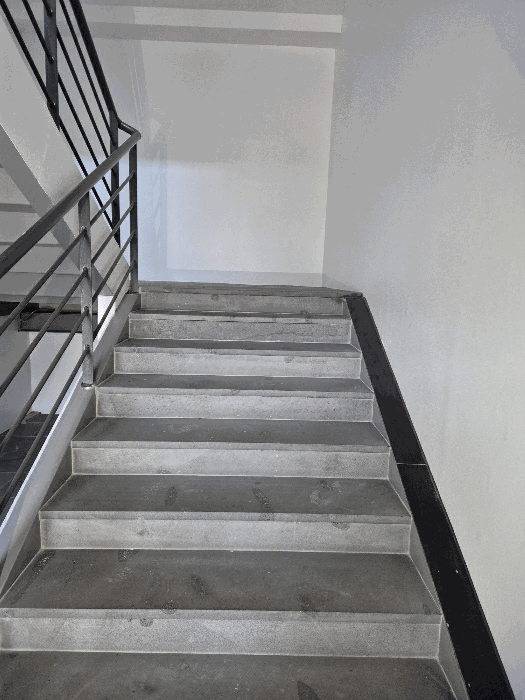 기호2(가) 2층 계단