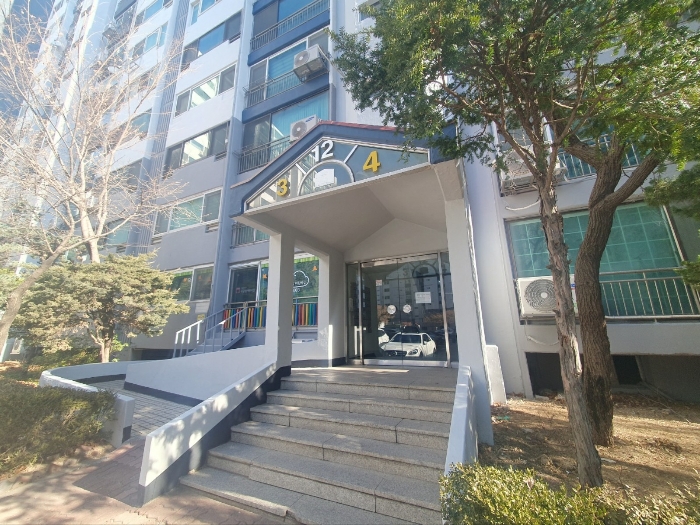 1층 출입구