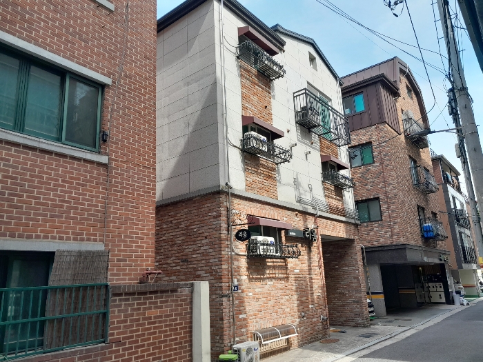 본건 건물 전경