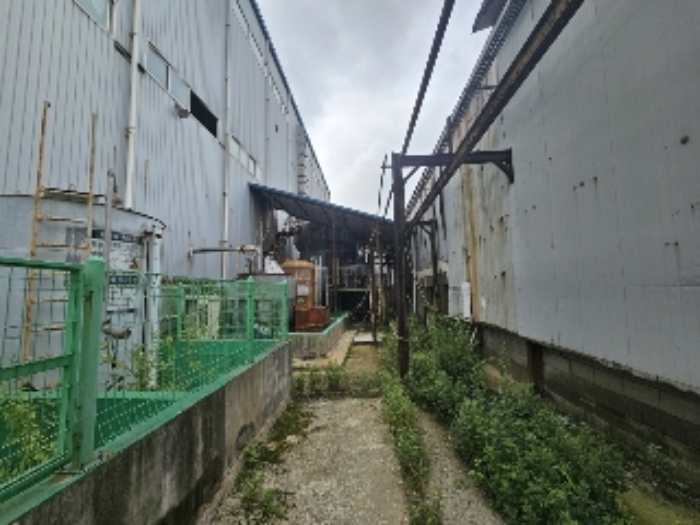 목록14 토지 지상 소재 차양 등