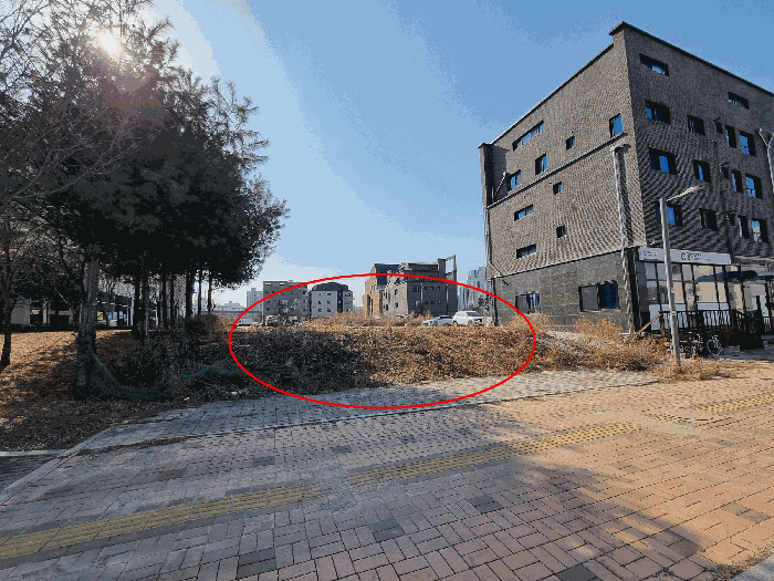 본 건(북측에서 찰영)