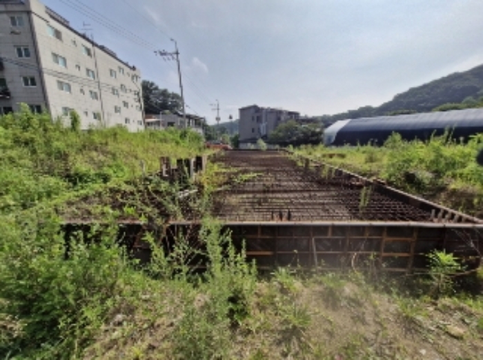 물건 1(내손동 89) 전경 - 물건 3.에서 본 사진