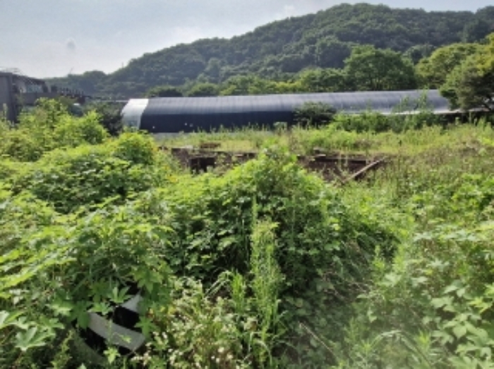 물건 1(내손동 89) 전경 - 도로쪽에서 본 사진