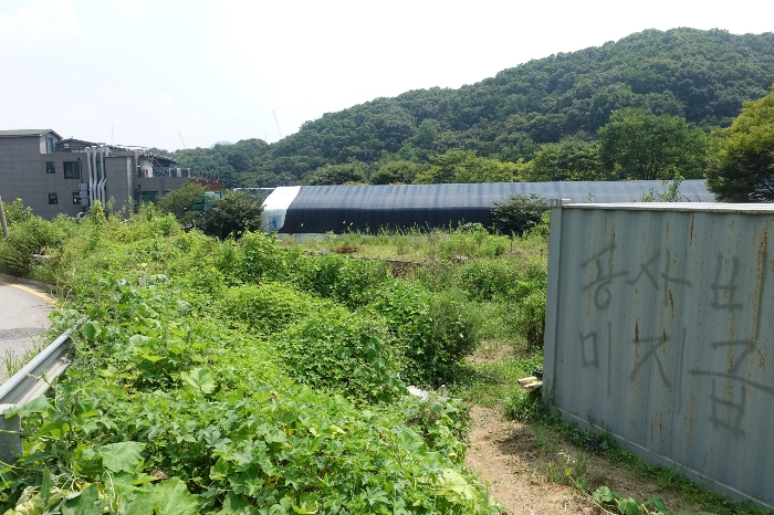 본건 전경 - 북서측에서 촬영