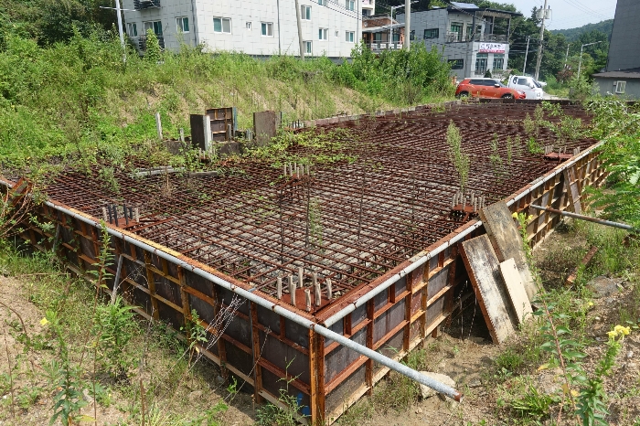 기호1 기초공사 부분 근접 촬영