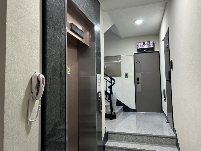 기호(1) 1층 복도전경