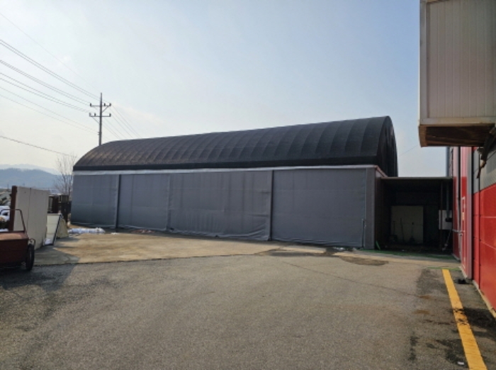 제시외 철파이프조 천막지붕 구조물